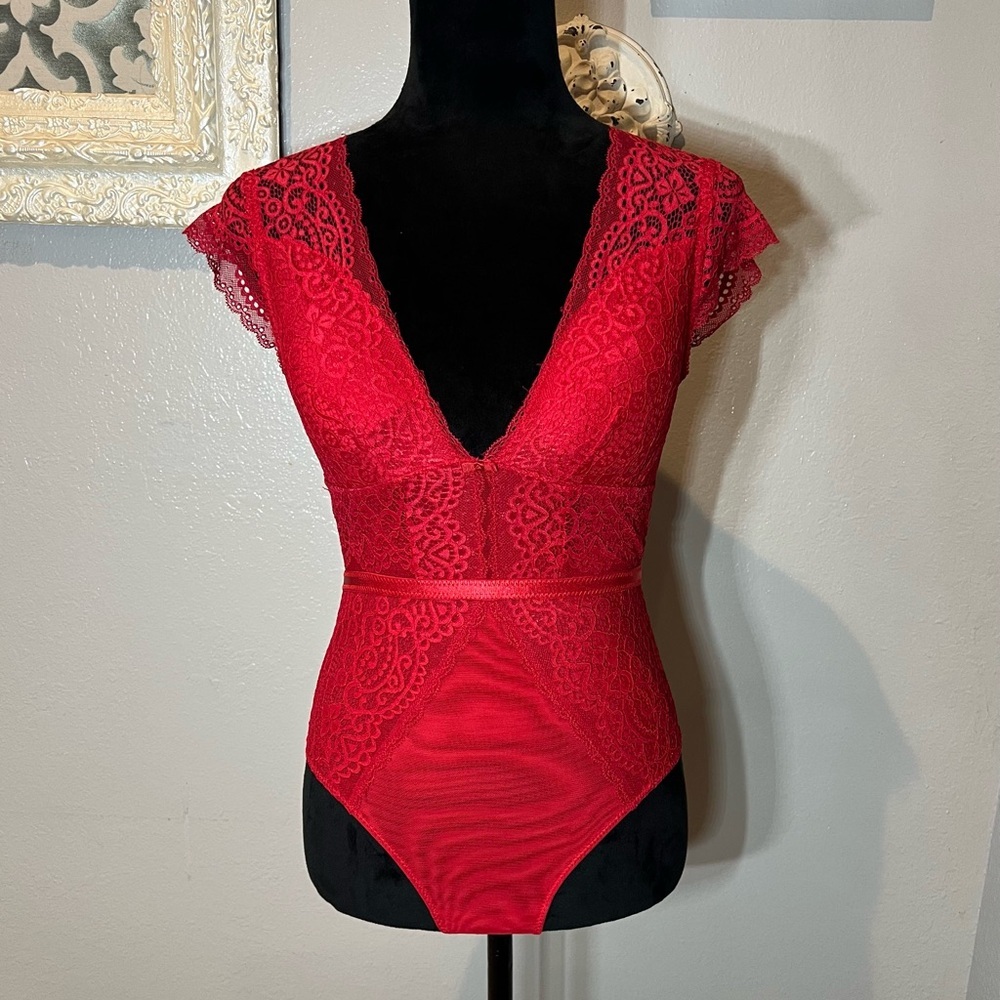 Sophie B. Scarlet Lace Bodysuit - Picture 2 of 10